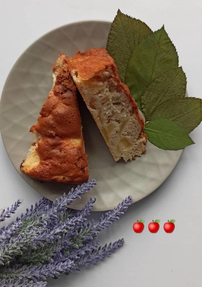 Шарлотка в мультиварці