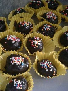 Foto resep Bola Bola Coklat yummy