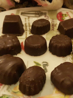 Una foto de Chocolates de coco saludables sin lactosa y sin azúcar