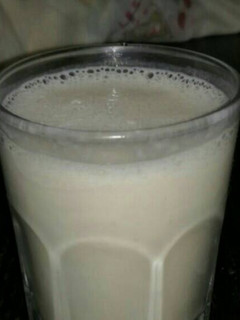 Una foto de Batido de plátano con toque de vainilla