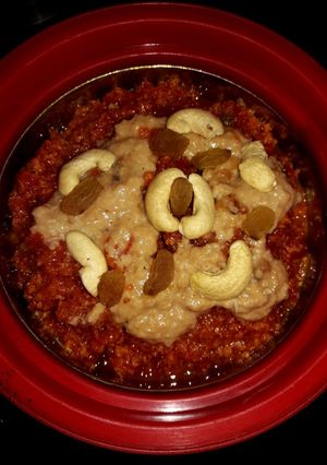 गाजर का हलवा(Gajar ka halwa recipe in Hindi) रेसिपी मुख्य फोटो