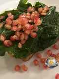 Filete de pescado con rúgula y granada