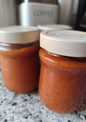 Djuvec üvegbe zárva recept fotója