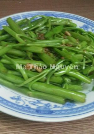 Hình của món Rau Muống Xào Tỏi -Dầu Hào.