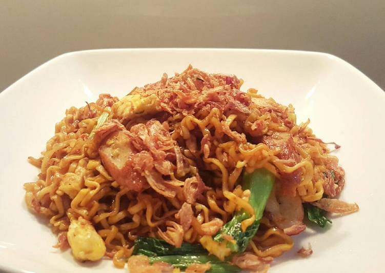 Mie Goreng Odeng