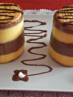Una foto de Tartitas de Flan