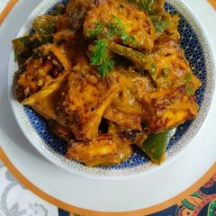 A picture of Paneer Capsicum Curry.