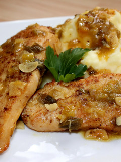 Pikáns fokhagymás csirke recept fotója