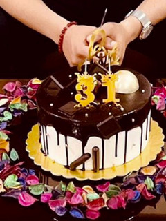 عکسی از دستور ایده تزیین کیک