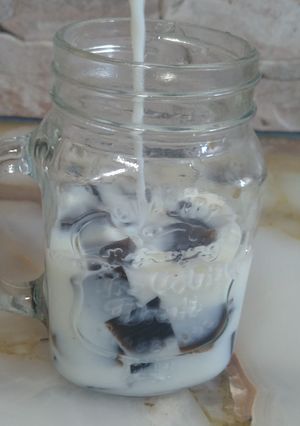 Una foto de Coffee jelly (gelatina de café)