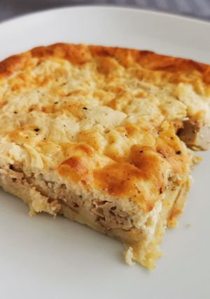 A picture of Crustless Vegetarian Quiche Lorraine.
