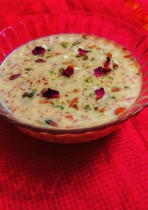 कैरेट की खीर(carrot ki kheer recipe in hindi) रेसिपी मुख्य फोटो