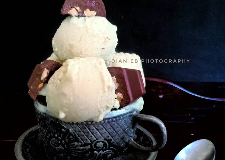 Cara Gampang Membuat Es Cream Durian Lembut, Enak