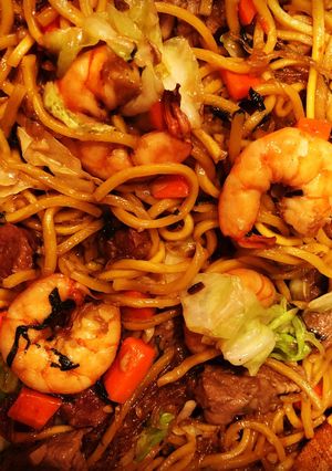 A picture of Pancit Canton.