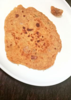 अचारी मसाला पराठा (Achari Masala Paratha recipe in Hindi) रेसिपी मुख्य फोटो