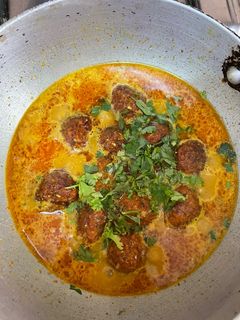 लौकी के कोफ़्ते की सब्ज़ी (lauki ke kofte ki sabji recipe in hindi) रेसिपी मुख्य फोटो