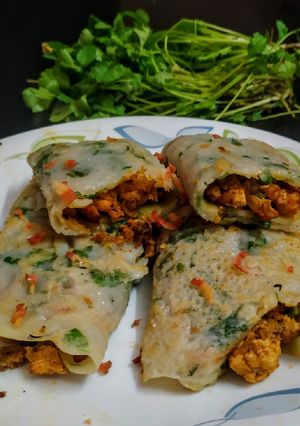 A picture of Chicken Stuffed patisapta(snacks).