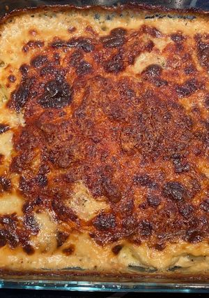 Une photo de Gratin de pommes de terre à la crème ail parmesan 😋