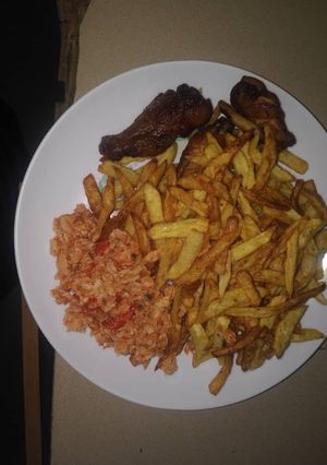 A picture of Irish Potato Fries and Scramble Egg.