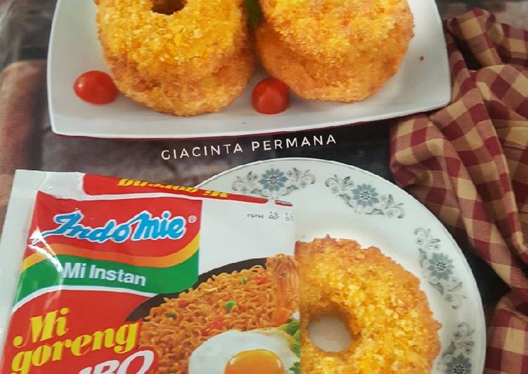 Donat Indomie double Cheese