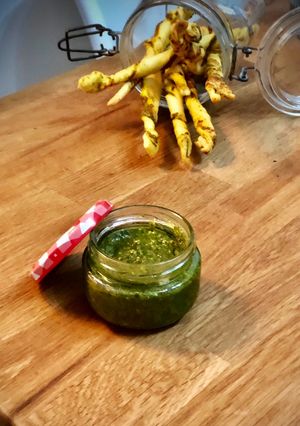 Foto principal de Pesto de pistachos en Thermomix