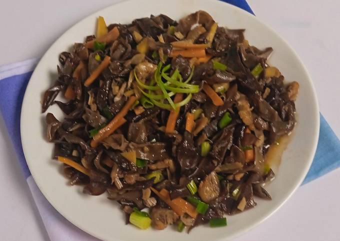 Resep Tumis Jamur Kuping Ala Taiwan Oleh Wati Wartini Cookpad