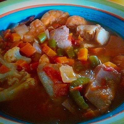 Caldo de camarón, filete de pescado y atún Receta de El Mayito 33- Cookpad
