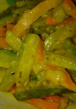 Foto resep Acar Timun Wortel Bumbu Kuning