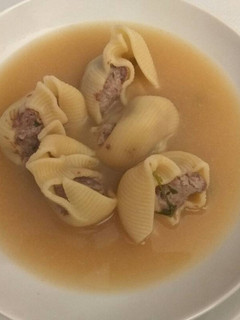 Una foto de Sopa de galets