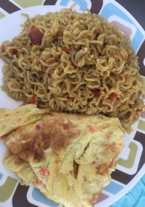 A picture of Noodles.