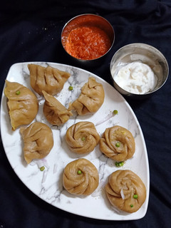 वेज स्टीम मोमोज (veg steam momos recipe in Hindi) रेसिपी मुख्य फोटो