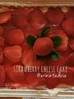 Foto resep Strawberry Cheese Cake (No Bake)