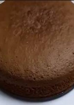 صورة لوصفة كيكة اسفنجيه بالشكلاطة او بالكاكاو
