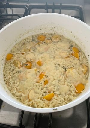 Una foto de Risotto de tomate Amarillo