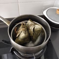A picture of Steamed Rice Dumpling.
