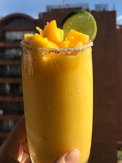 Una foto de Limonada de mango biche