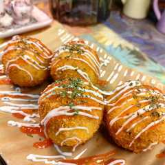 A picture of Potato Cheese Ball.