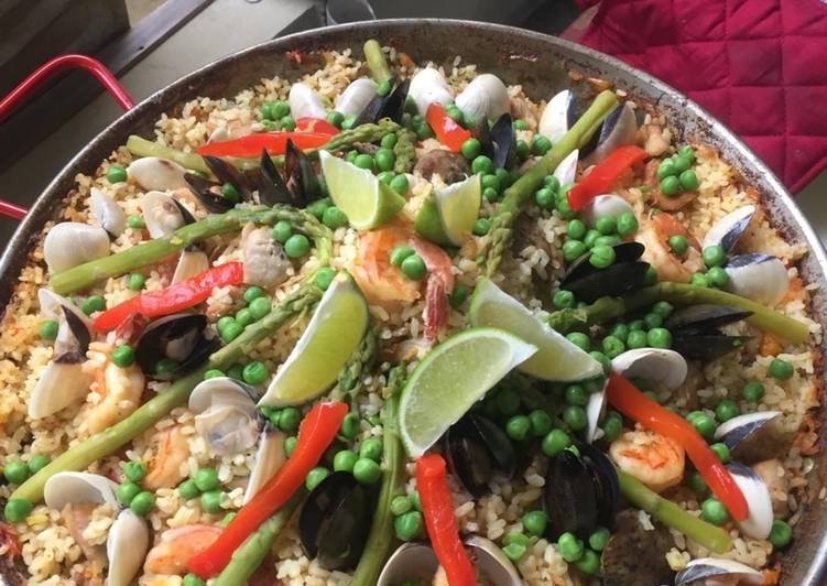Paella Valenciana