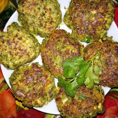 Chana and moong ke kabab A picture of Chana and moong ke kabab.