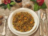 Maltagliati di lenticchie con verdure alla curcuma e noci