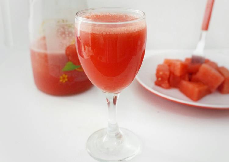 Langkah Mudah untuk Menyiapkan Jus semangka Anti Gagal