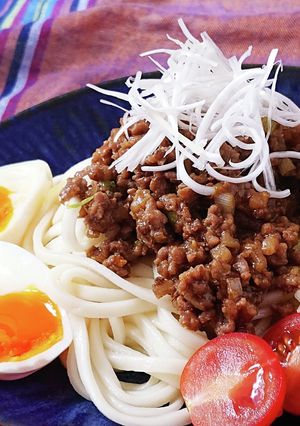 A picture of Zha Jiang Mian-Style Udon with Meat Miso.