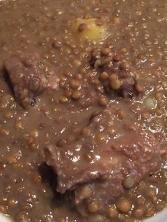 Una foto de Lentejas con costillas