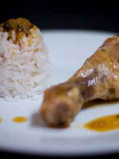 Una foto de Pollo en salsa de cerveza