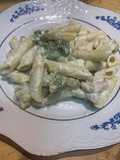 Paste cu piept de pui și broccoli