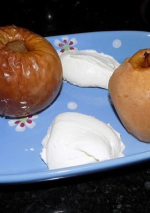 Una foto de Manzanas al horno - simples y ricas !! pero tiene sus secretos
