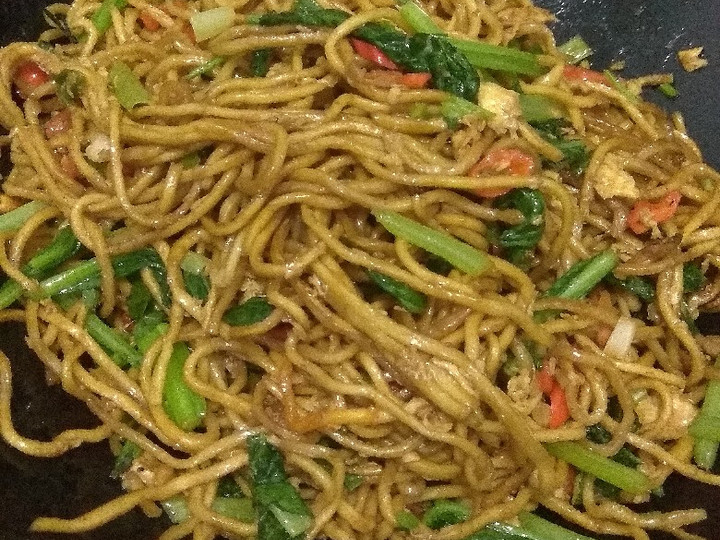 Anti Ribet, Membuat Mie Goreng Telur Yang Sederhana