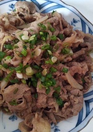 A picture of Stir fry choice beef shortplate.