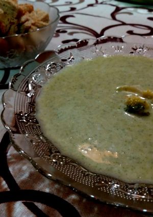 O poză a rețetei Supă cremă de broccoli.