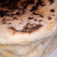A picture of Flat Bread.